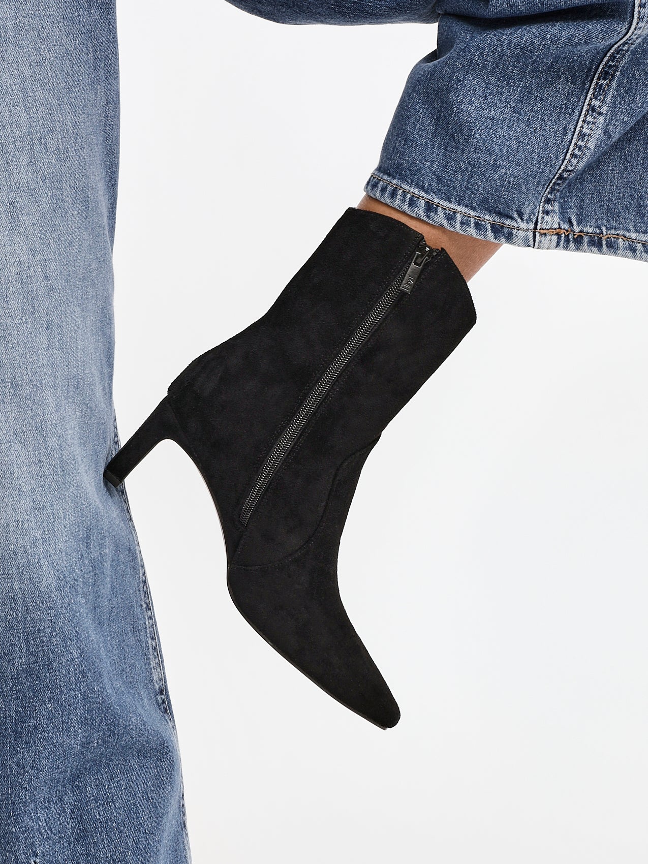 Calabasas Black Western Heeled Boots - Image 7