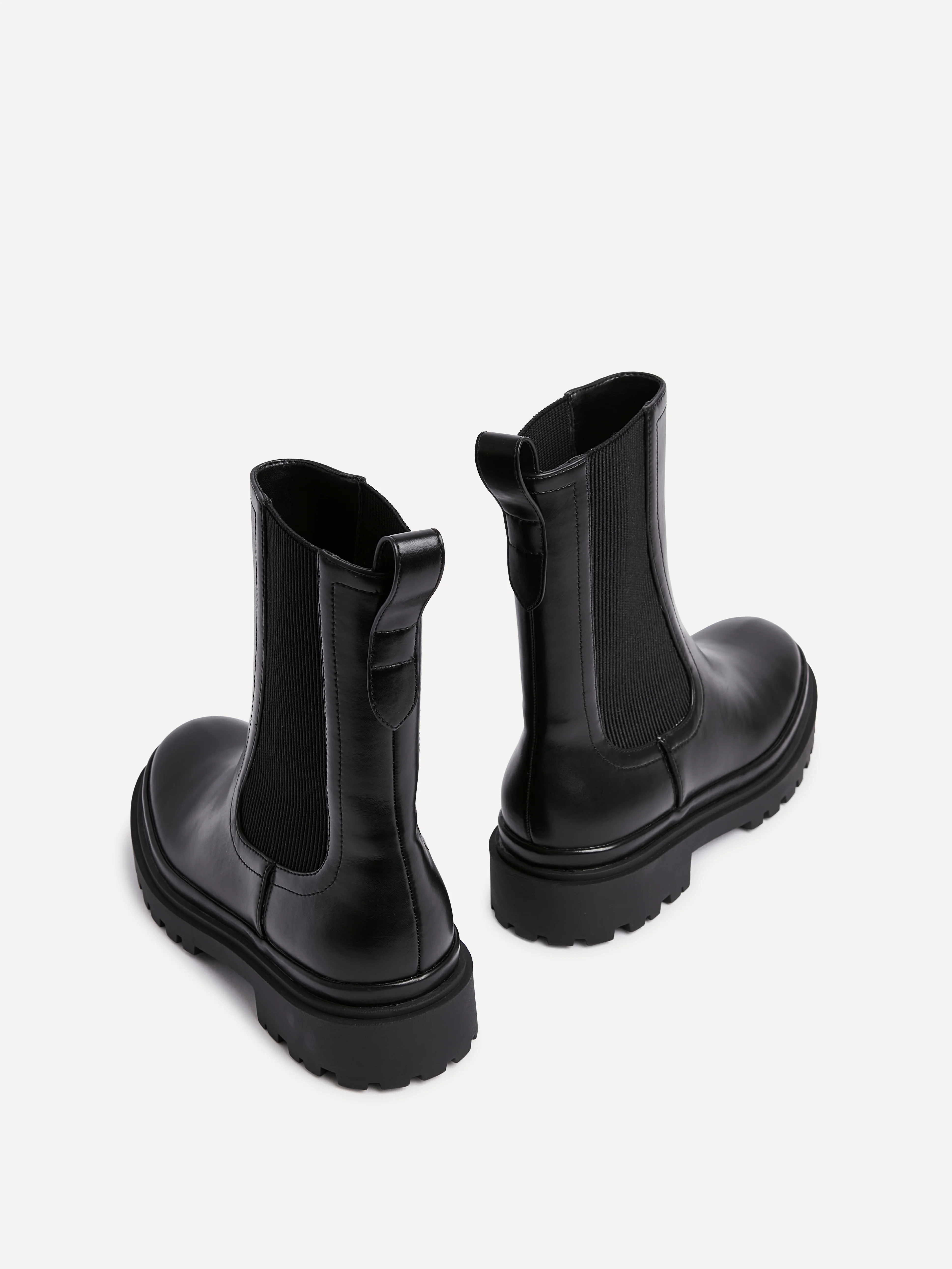 Command Black Chunky Chelsea Boots - Image 5
