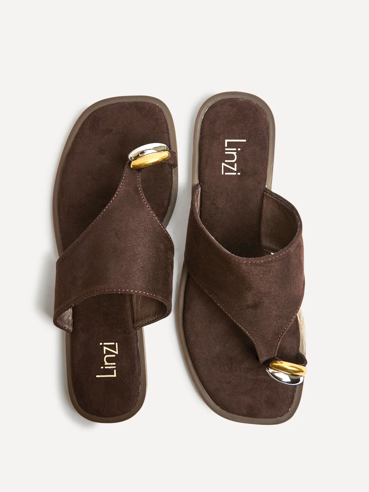 Contain Brown Toe Ring Flat Sandals - Image 5