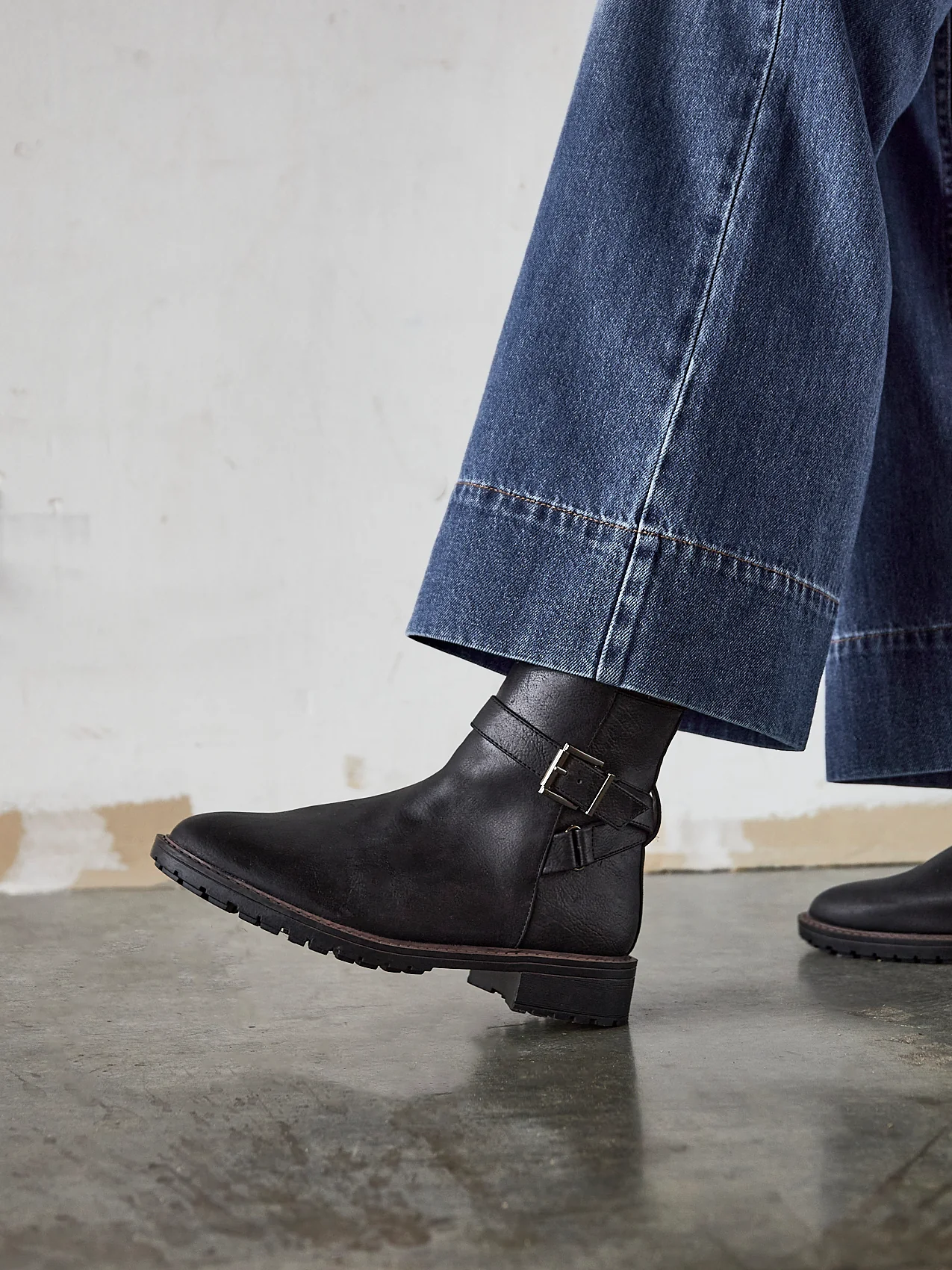 Edie Wide Fit Black Boots