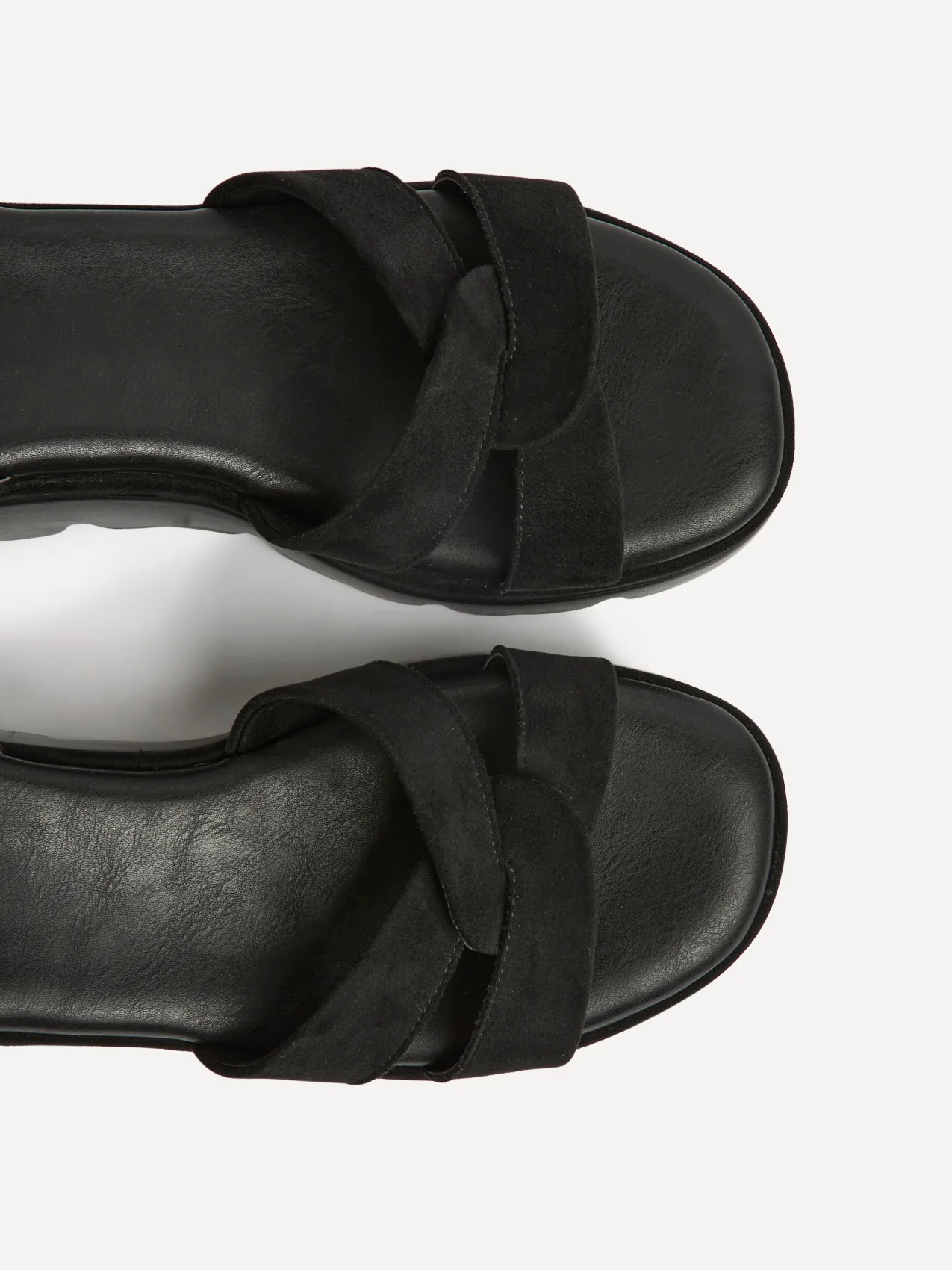 Fate Black Flatform Sandals - Image 5