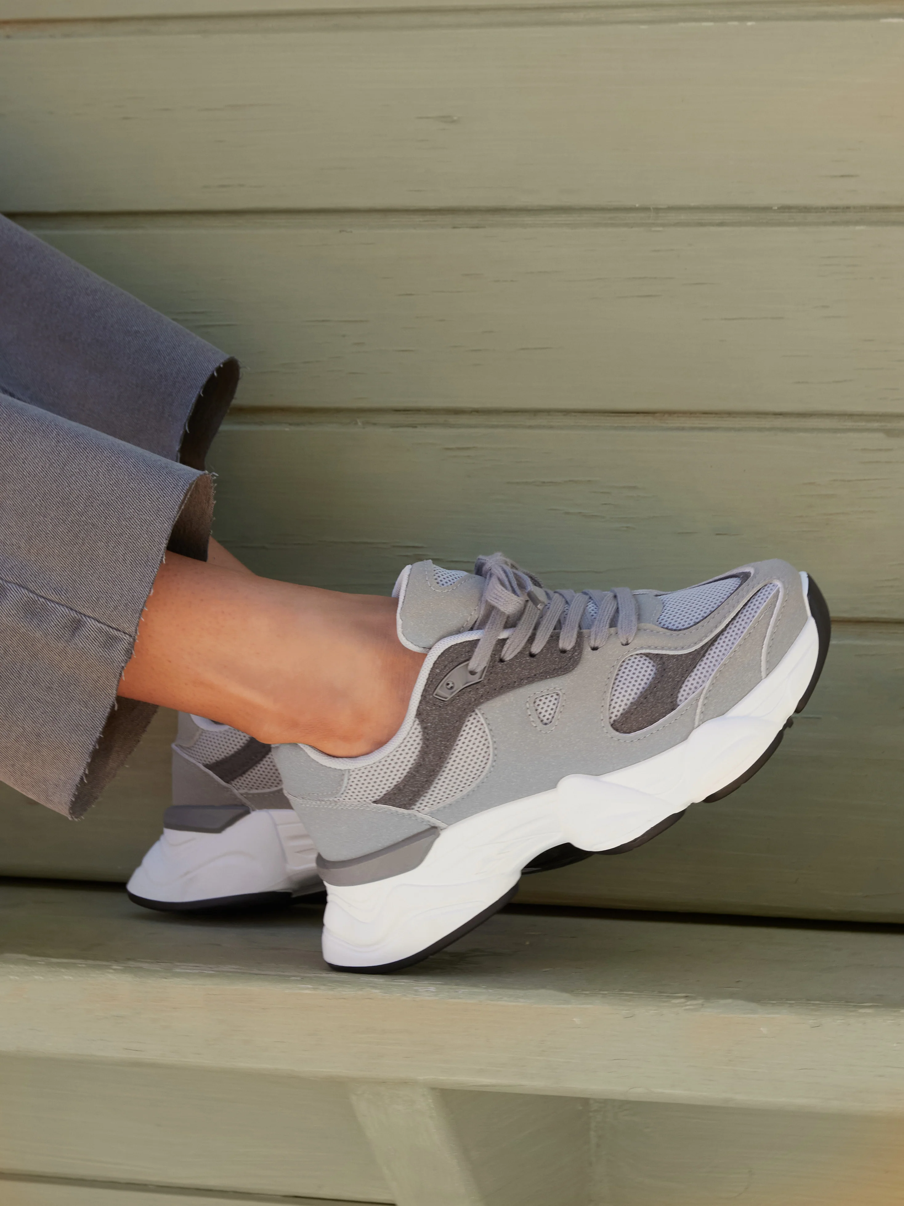 Hackney Grey Trainers - Image 6