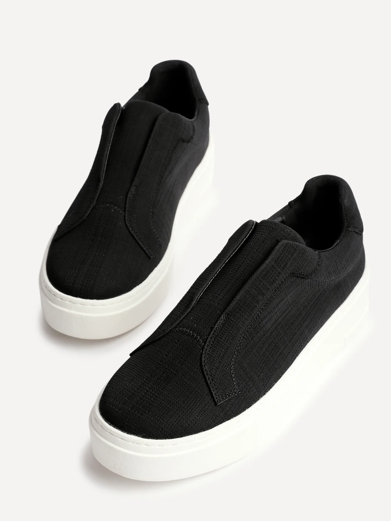 Henley Black Textured Platform Trainers - Image 4