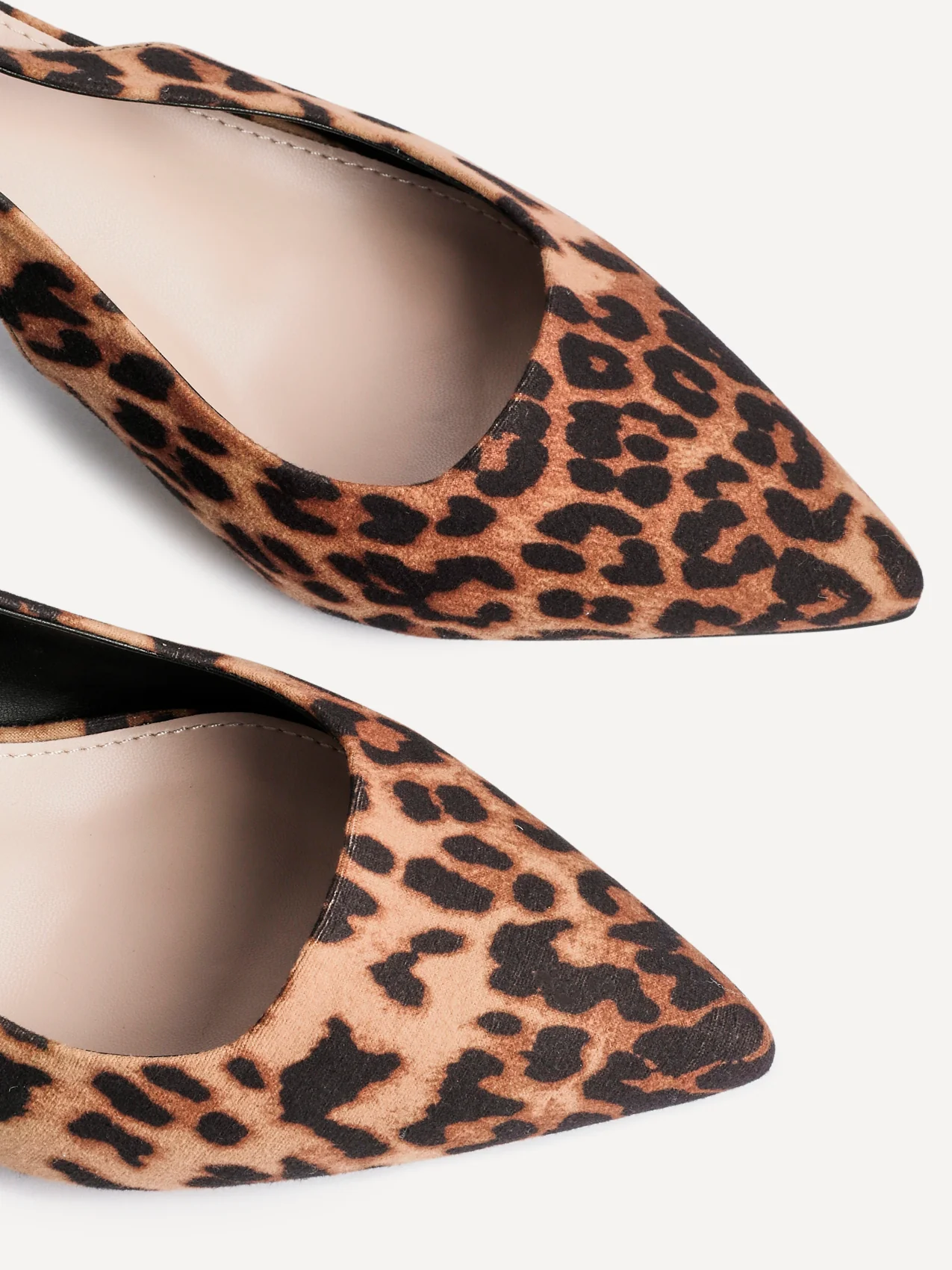 Izzie Wide Fit Leopard Print Court Heels - Image 4