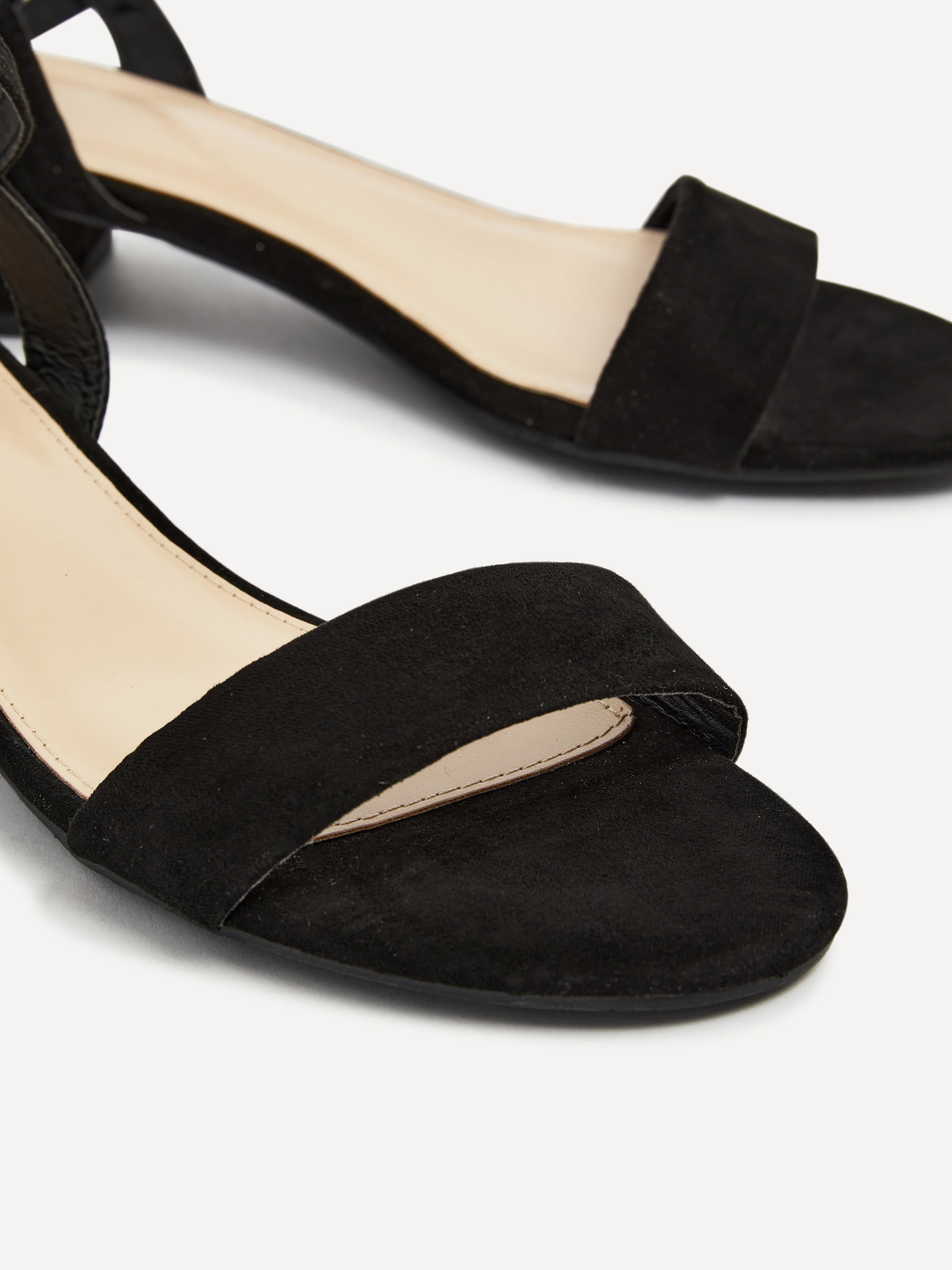 Kezzi Black Faux Suede Low Heeled Sandals - Image 4