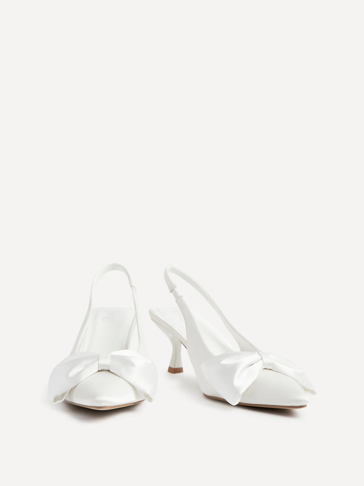 Merlot Bridal White Satin Bow Court Heels - Image 3