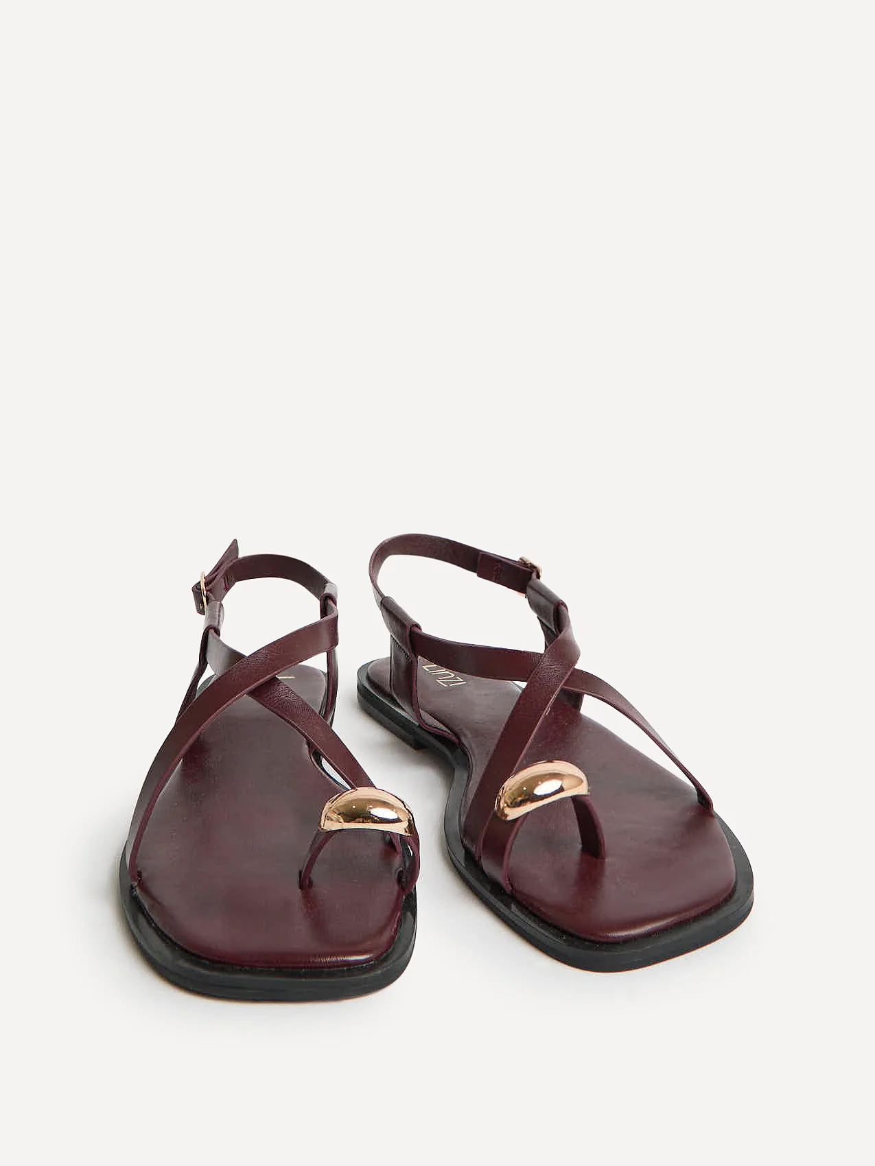 Mist Burgundy Toe Ring Flat Sandals - Image 3