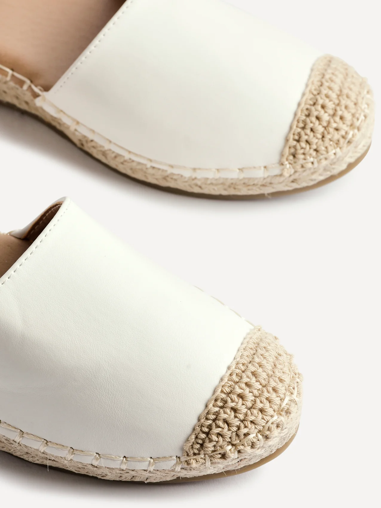 Neroli White Closed Toe Espadrille Sandals - Image 5