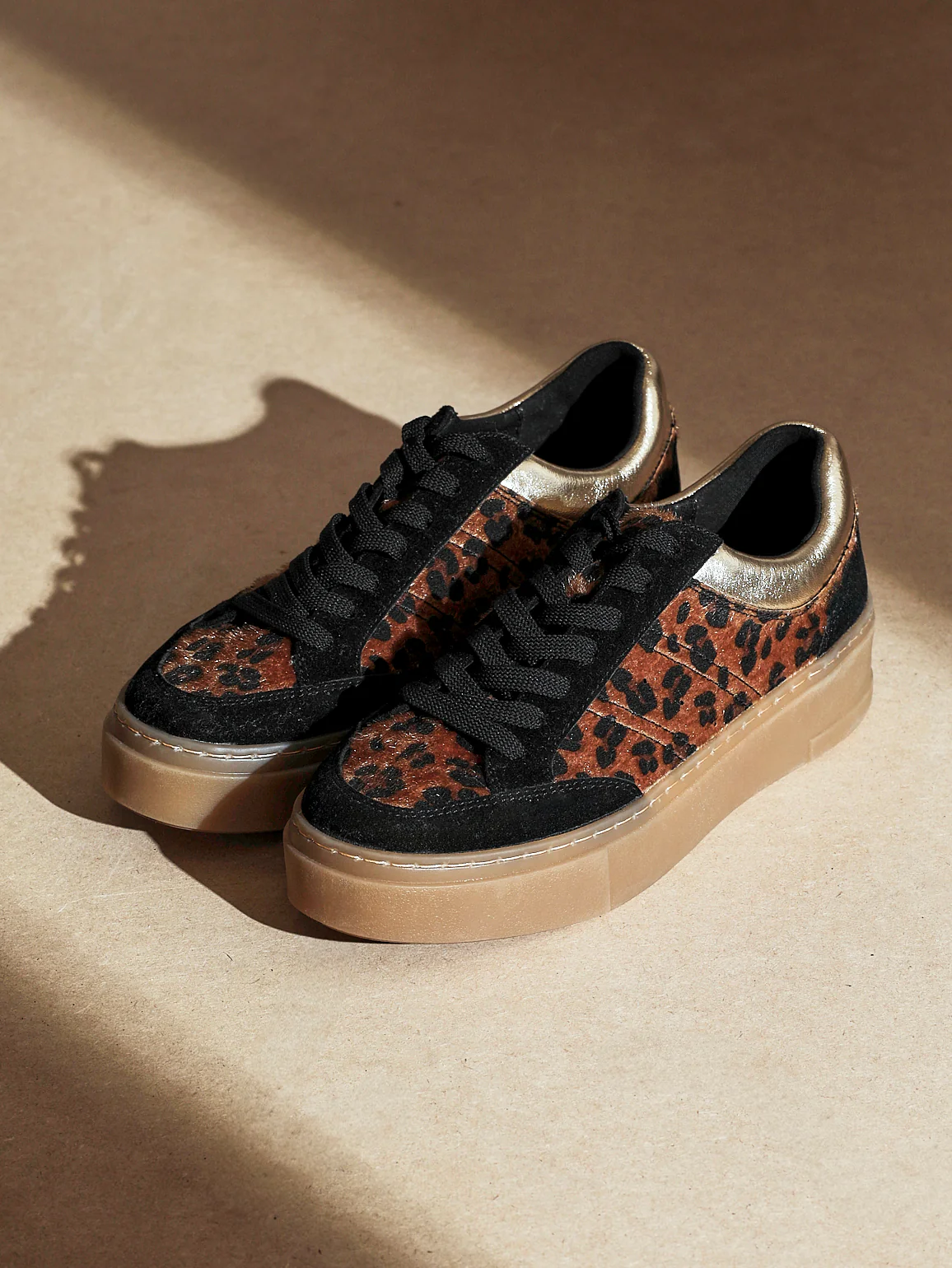 Nyra Leopard Print Trainers - Image 2