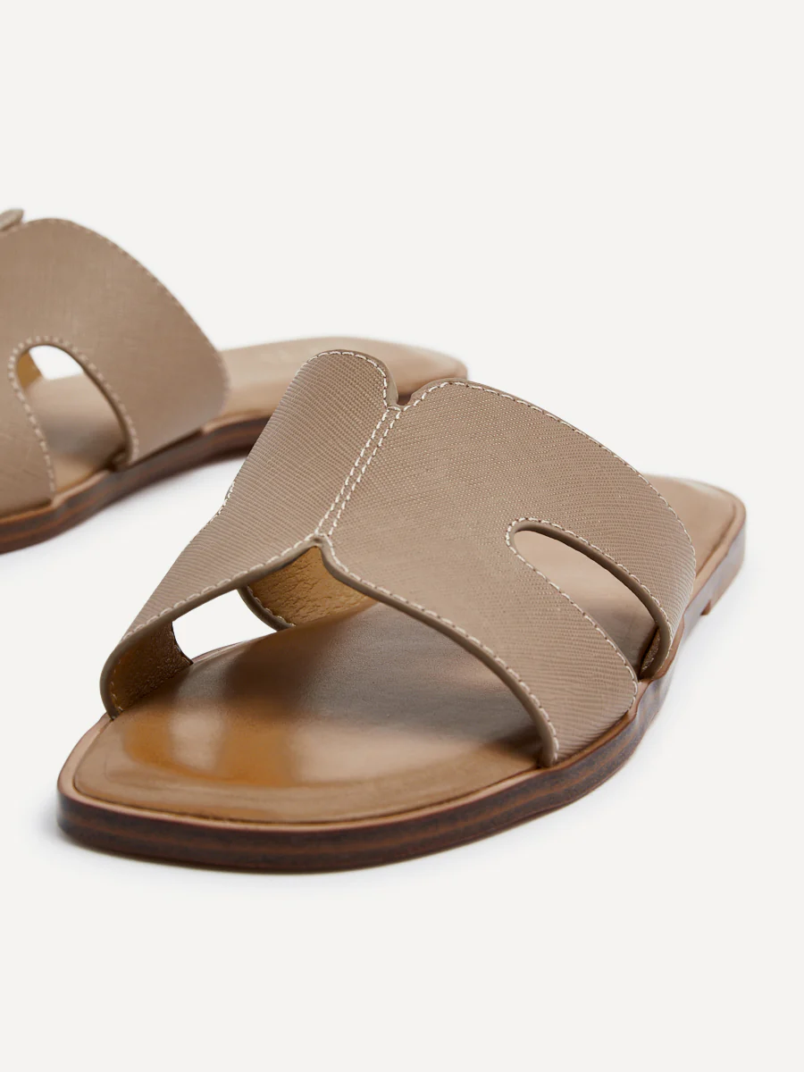 Petra Taupe Link Flat Sandals - Image 4