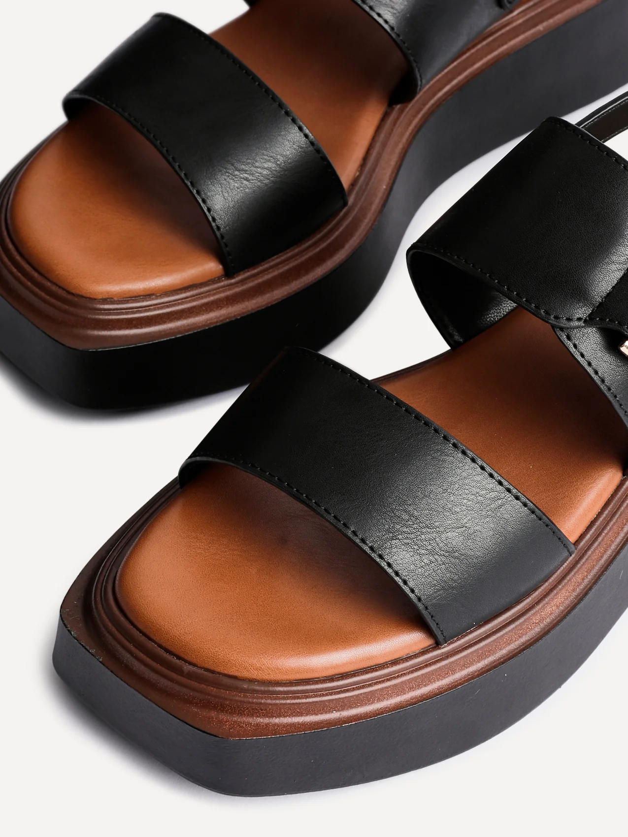 Rox Black Flatform Sandals - Image 5