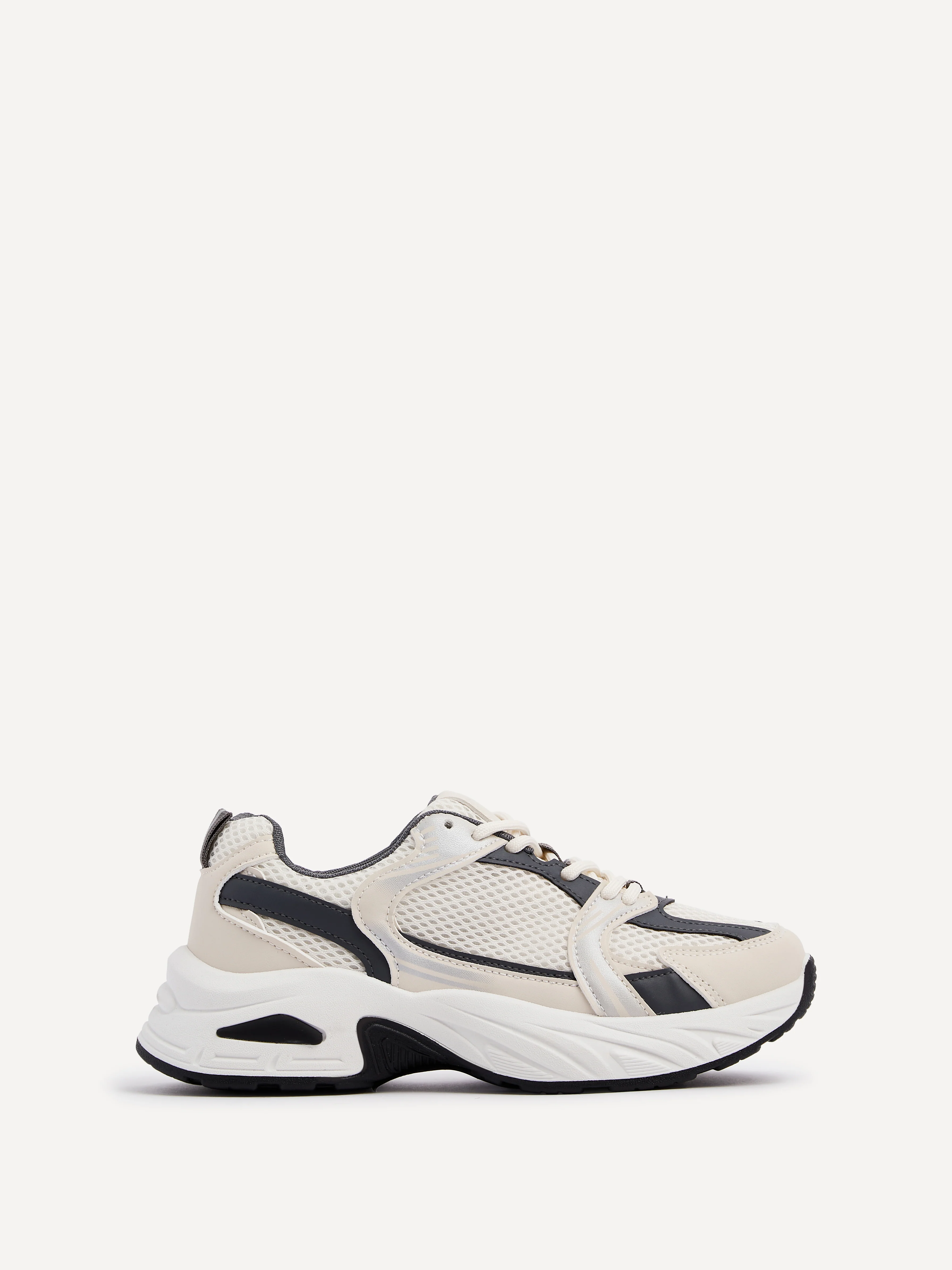 Venture Beige Mesh Trainers - Image 2