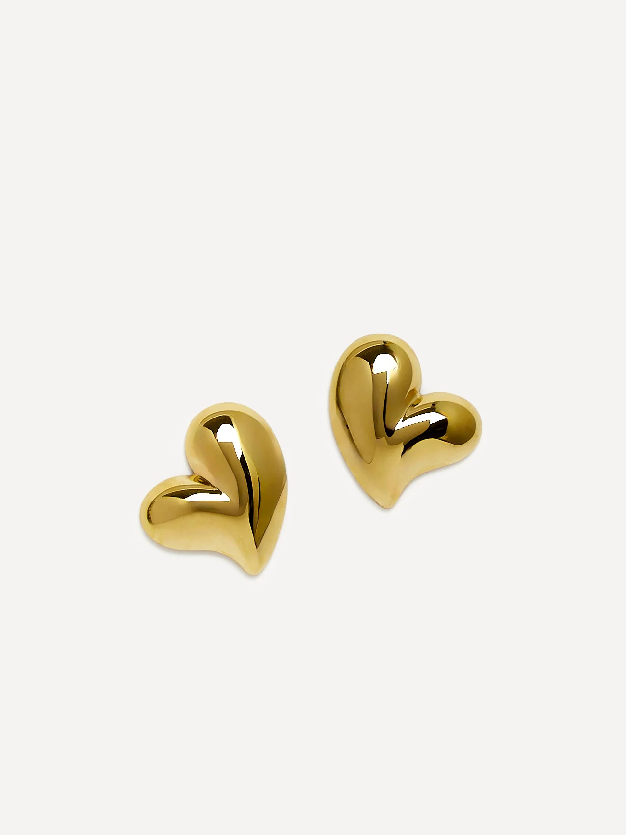 Wish Gold Wave Heart Stud Earrings - Image 3
